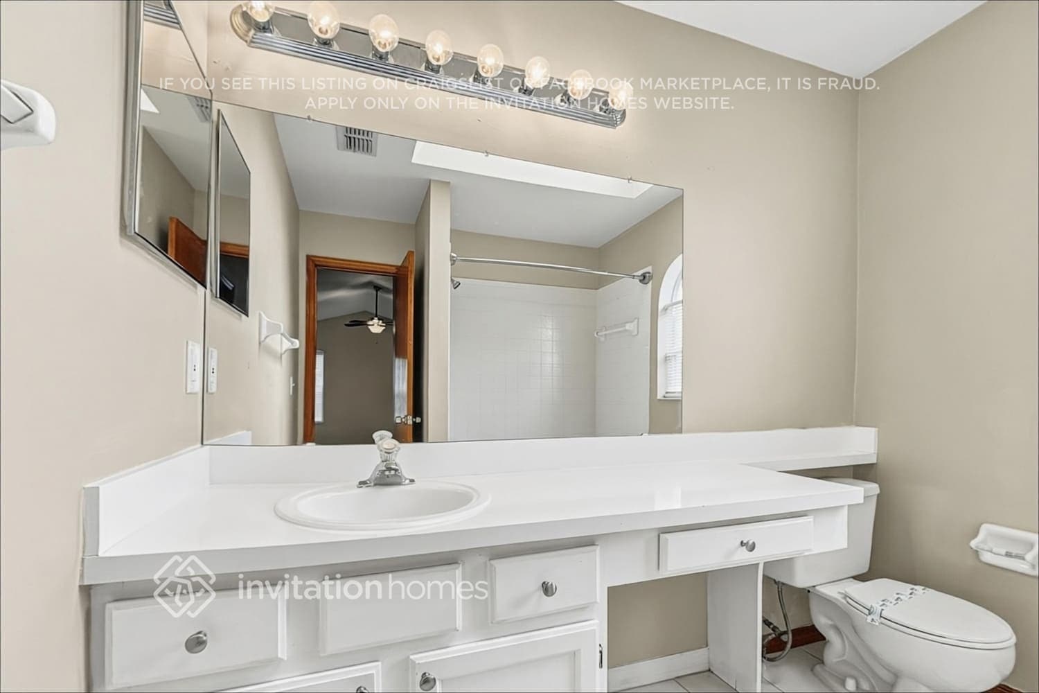 Building Photo - 1603 Chatham Cir