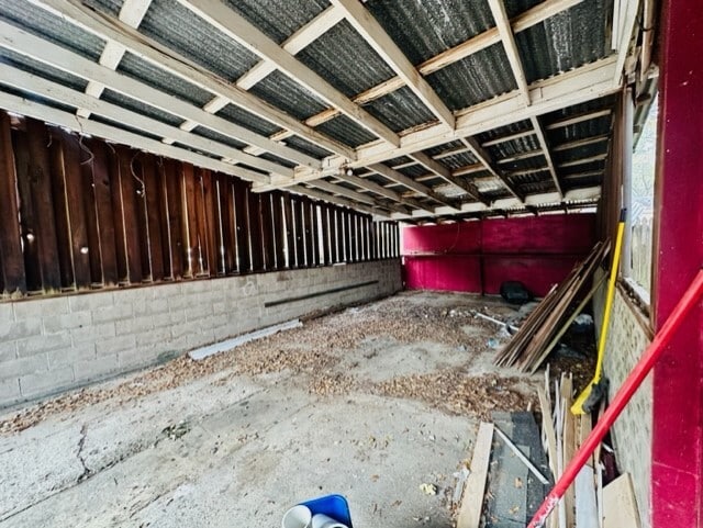 Building Photo - 3895 Chippewa St