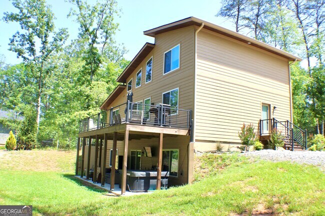 Building Photo - 939 Sunset Rd