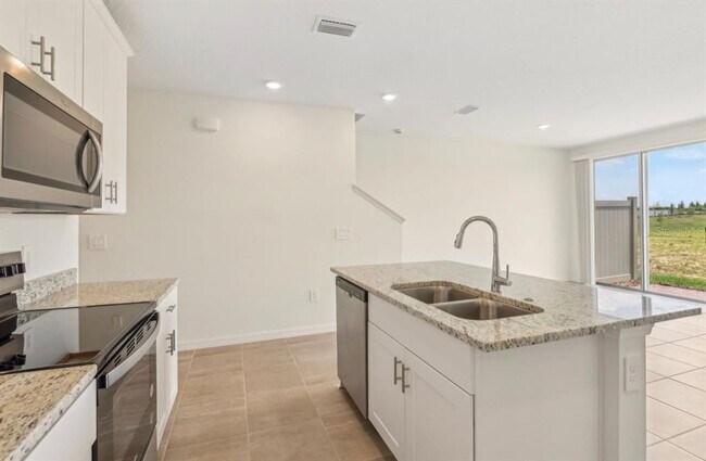 Building Photo - 16390 Bird of Paradise Ave