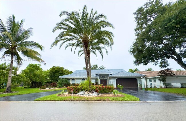 Building Photo - 5136 NW 99th Way