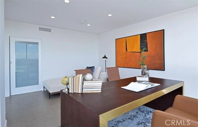 Building Photo - 2220 Avenue of the Stars