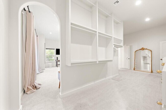 Building Photo - 1304 Katelyn Ct