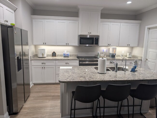 Building Photo - FOR RENT - 3 Bed / 2 Bath Home in The Villas at Camden Woods Community