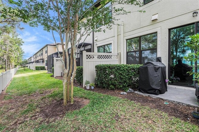 Building Photo - 9152 Fox Sparrow Rd