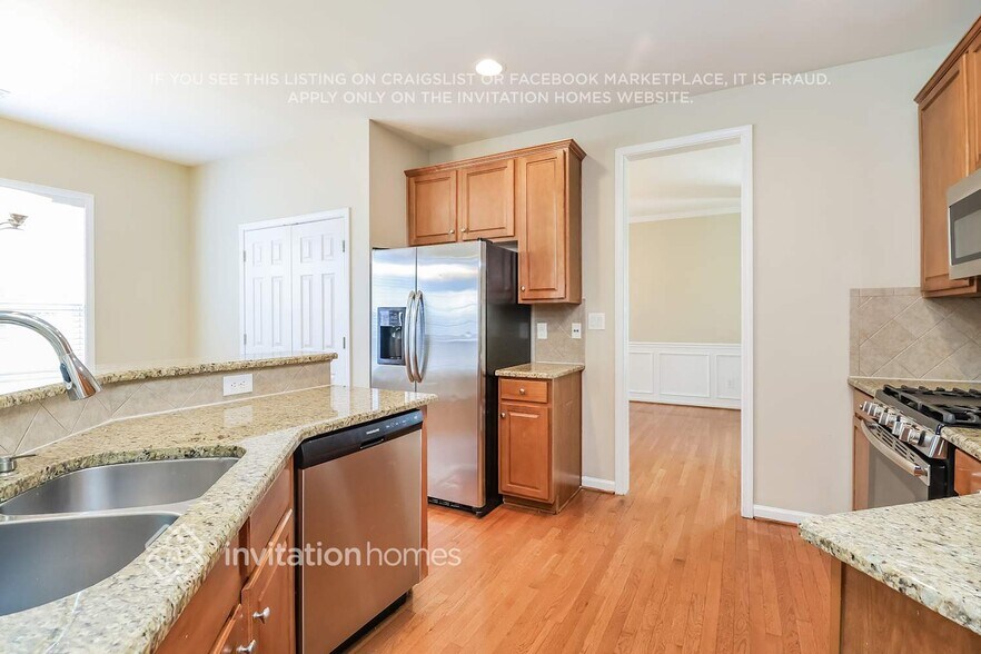 Building Photo - 6036 Graburn's Ford Dr