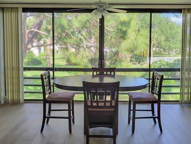 Building Photo - 5018 MARSHFIELD Rd