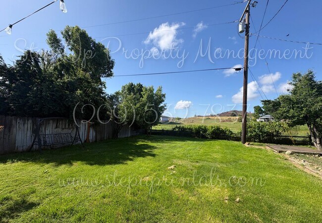 Building Photo - Charming Country Living with Modern Solar Power in Chinese Camp