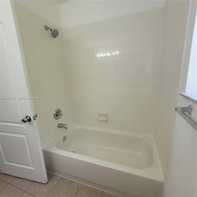 Building Photo - 27301 SW 140th Ct