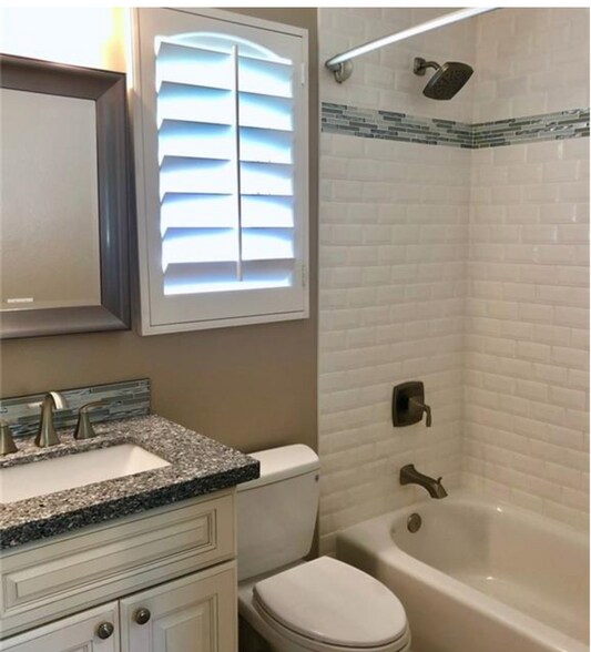 Building Photo - 31 Seven Kings Pl