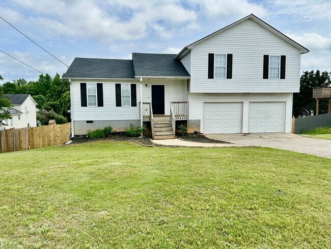 Primary Photo - Villa Rica Rental