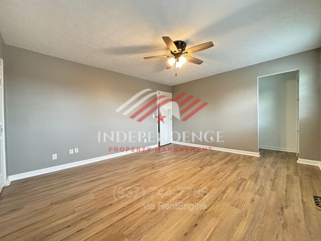 Building Photo - 1173 Navaho Dr