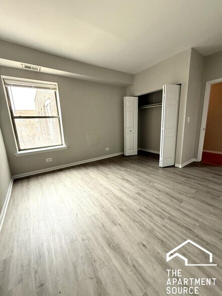 Building Photo - 6141 S Woodlawn Ave