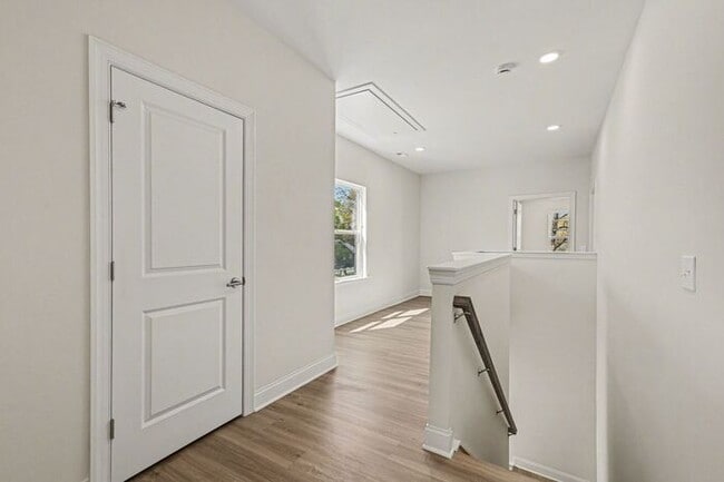 Building Photo - Brand New 4BD/2.5BA Home in Mooresville!