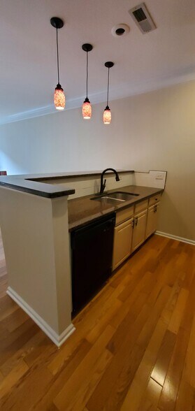 Building Photo - 6126 Inishmore Ln