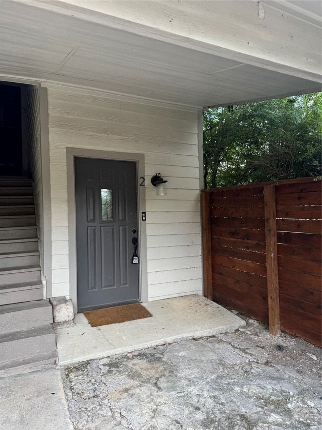Primary Photo - 4630 Woodside St