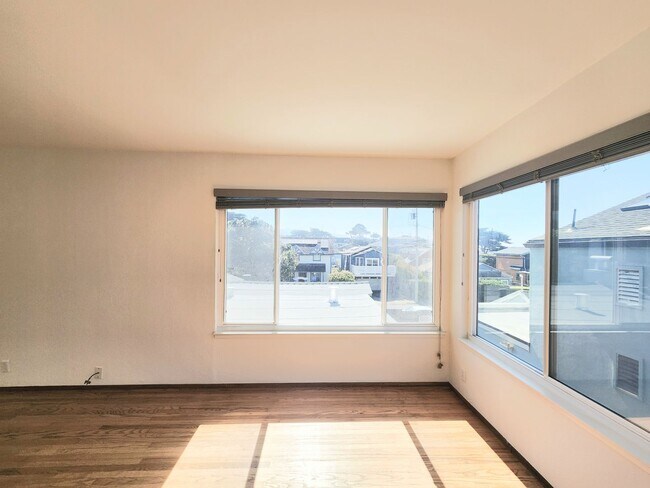 Building Photo - SANJ175