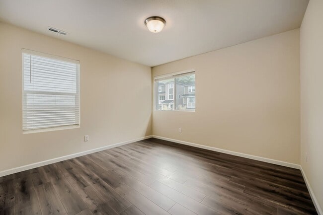 Building Photo - Amazing 6bed/3bath home in Edgewood, WA!