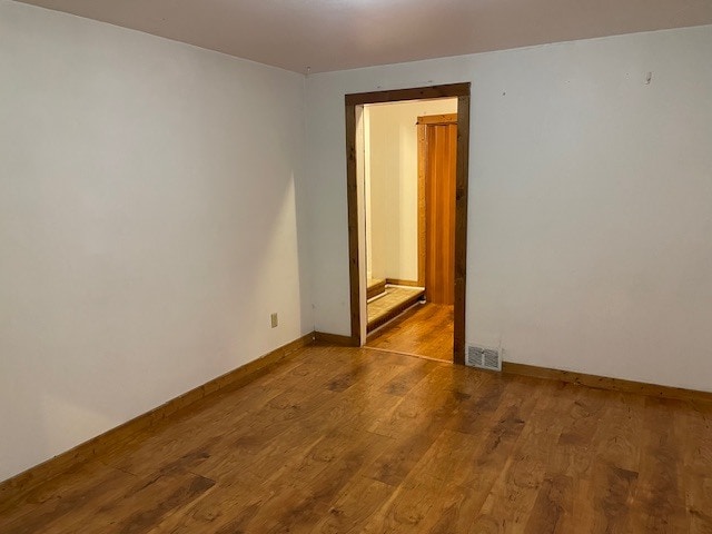 Building Photo - 1131 E Kane Pl