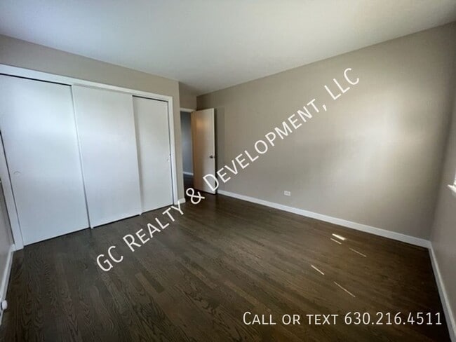 Building Photo - *** FREE RENT FOR MARCH / FRESH PAINT / RE...