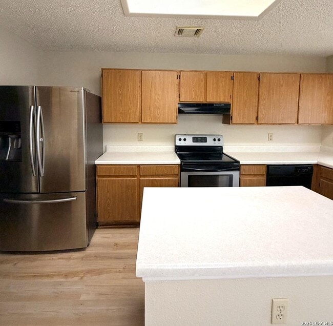 Building Photo - 9202 Roquefort