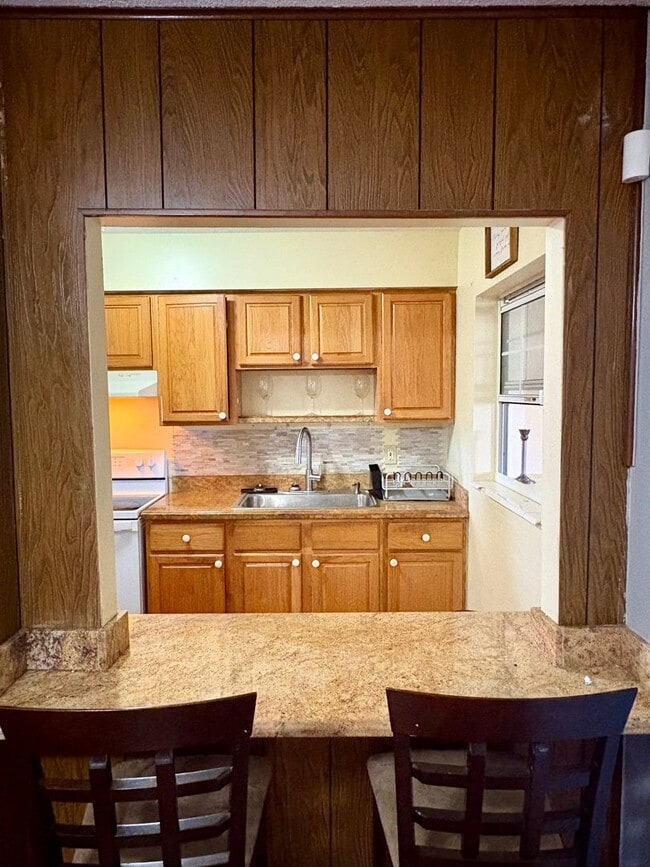 Building Photo - Spacious 3/2 on large lot in Paradise Park (Ft. Pierce) W/ LAWN CARE INCLUDED