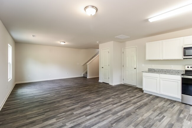 Building Photo - 1592 BOBWHITE LN