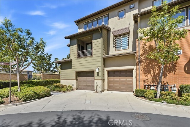 Building Photo - 12422 Benton Dr