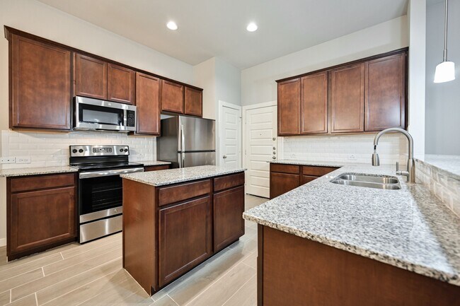Building Photo - 127 Wickersham