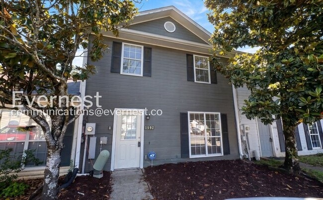 Building Photo - 1592 King James Dr