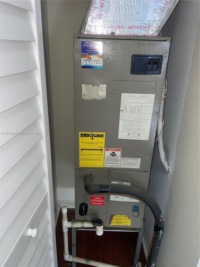 Building Photo - 2203 SE 23rd Ave