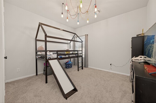 Building Photo - 23639 Buttress Root Dr