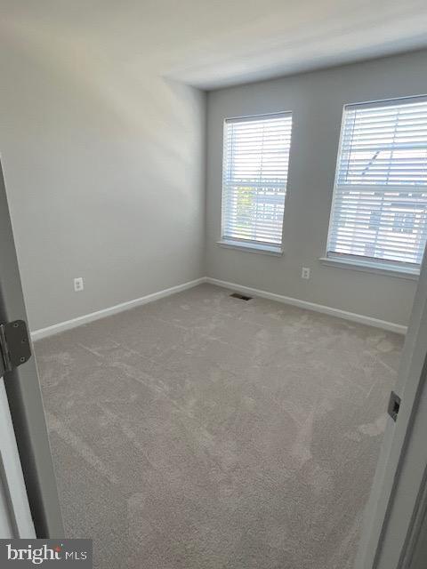 Building Photo - 98 Extrovert Dr