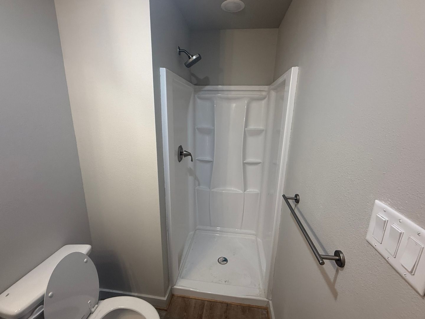 Building Photo - 151 Sleepy Meadow Dr