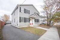 Building Photo - 160 Goodwin St