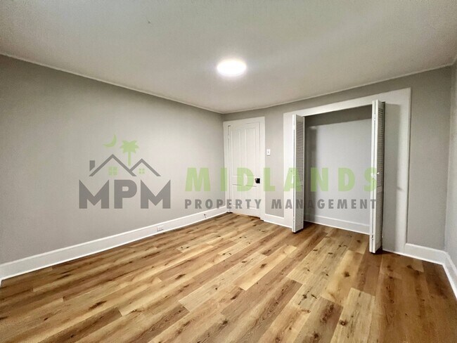 Building Photo - 1348 Ramblin Rd