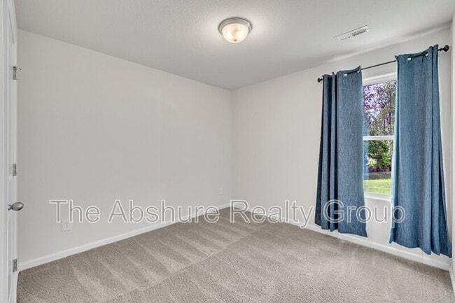 Building Photo - 79 Kinsale Ct