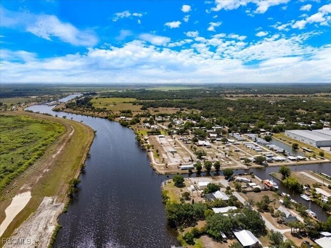 Building Photo - 1038 Canopy Ln SW