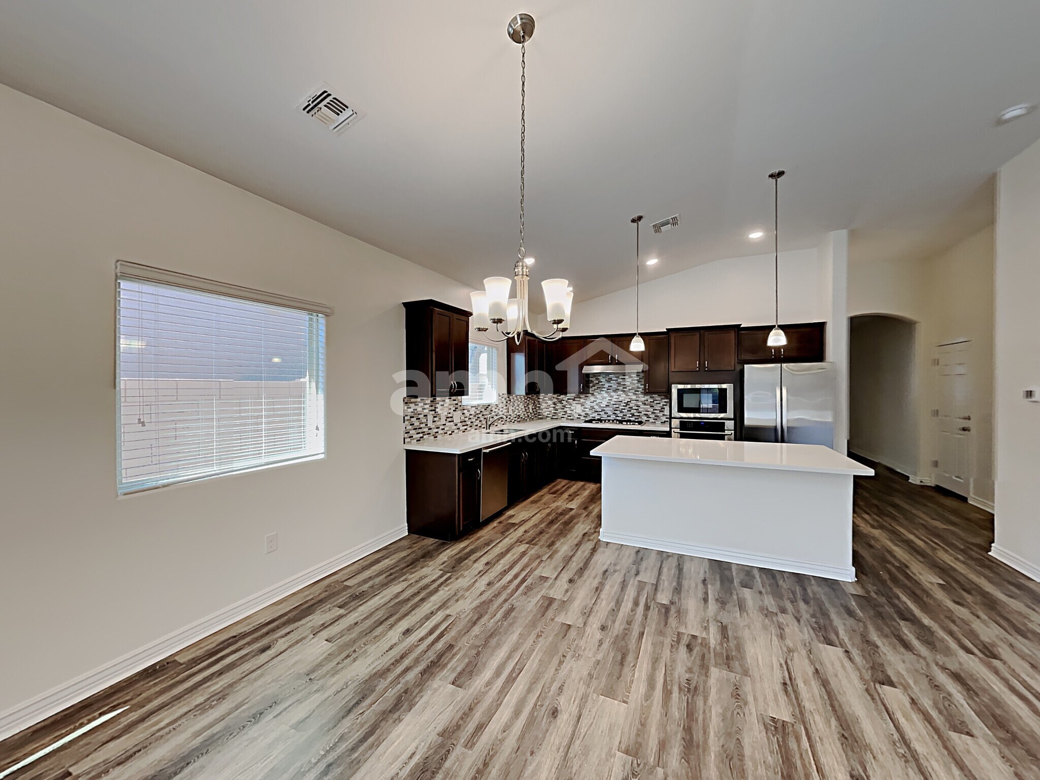 Building Photo - 9081 Blue Saguaro St