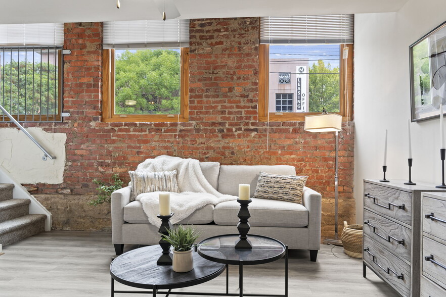 Primary Photo - Atrium Lofts at Cold Storage