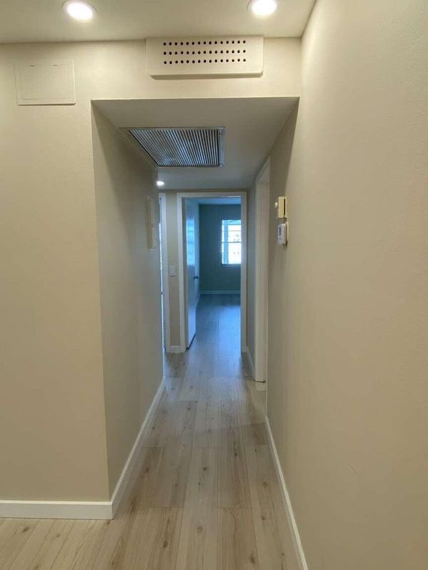 Building Photo - 4048 Exeter C