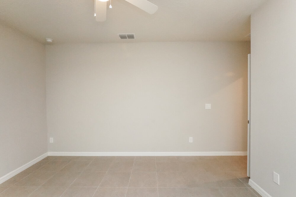 Building Photo - 18 Peterlee Ct