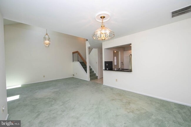 Building Photo - 178 Kettlebrook Dr