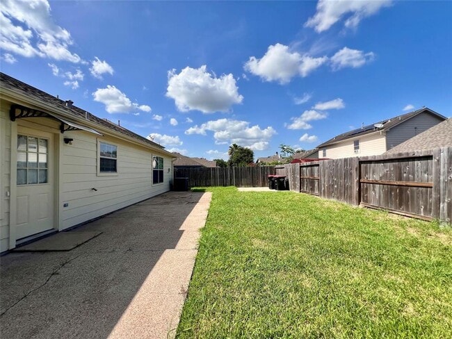 Building Photo - 9603 Milas Way