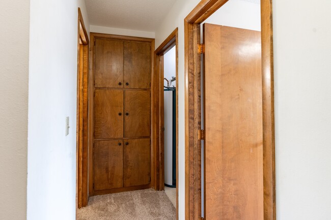 Fargo, ND Carr Apartments | 11A | Hallway - Carr