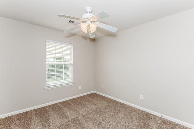 Building Photo - 14910 Asheton Creek Dr