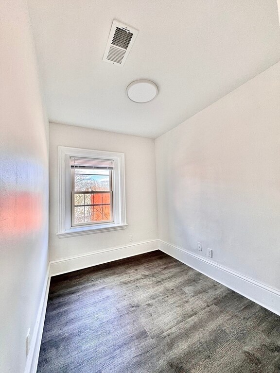 Building Photo - 57 Fort Ave