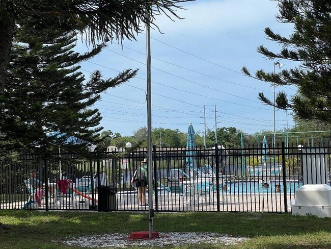 Building Photo - 1220 13th Cir SE