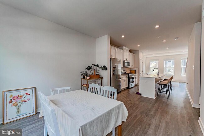 Building Photo - 2503 Emerald Branch Dr