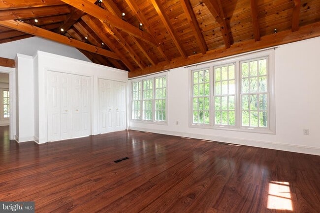 Building Photo - 13039 Glen Mill Rd